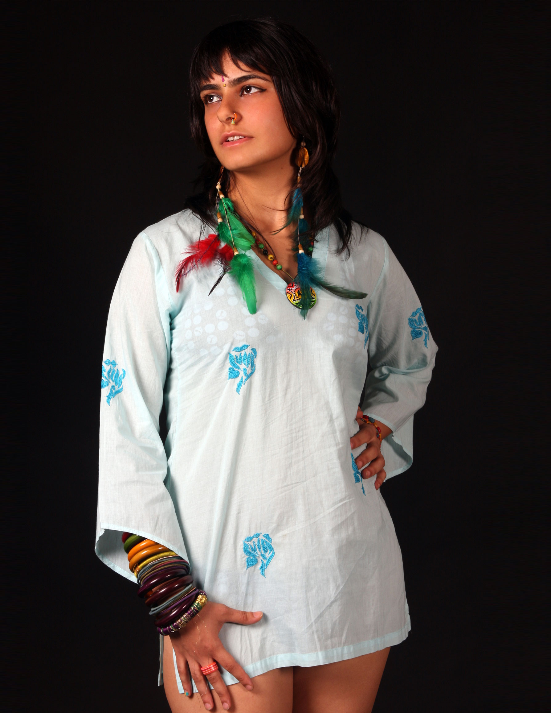 Embroidered Kaftans - Embroidered Beach Kaftans and Cotton Embroidered ...